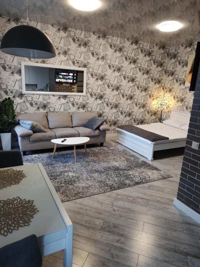Просторі Lux Апартаменти На Центральному Проспекті, Великий Smart Tv,Преміум-Підписки Youtube Та Онлайн-Кінотеатрів , Кавомашина, Відкритий Балкон, Звітні Документи Krivij Rih Kültér fotó